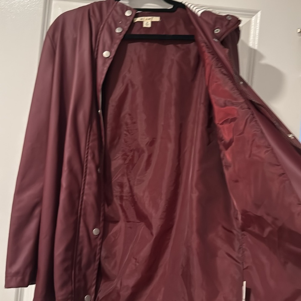 Red rain coat - Picture 4 of 6